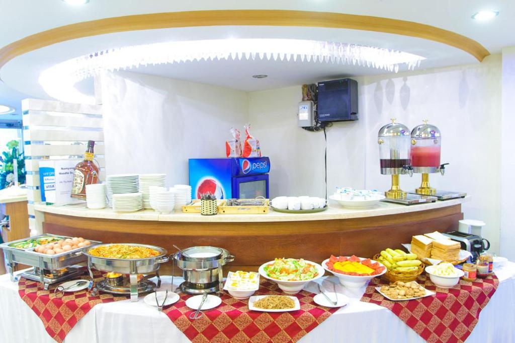 Anh Minh Khách sạn 2*